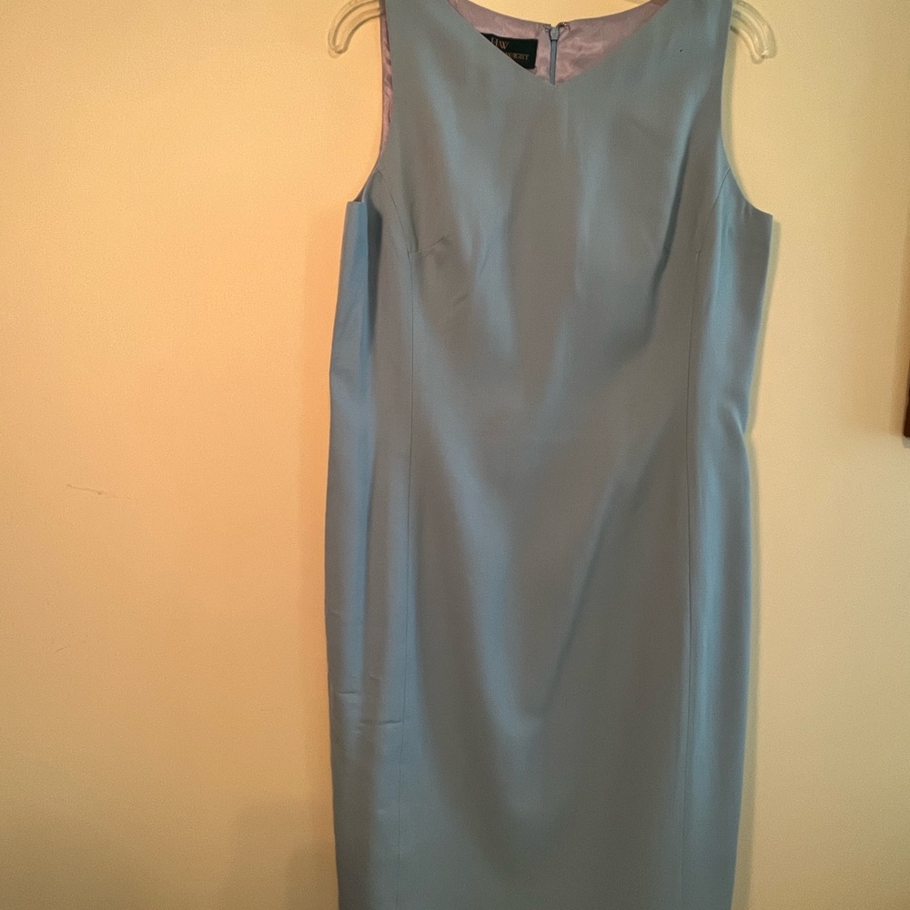 Vintage Hawksley & Wight Light blue wool dress. Size 10